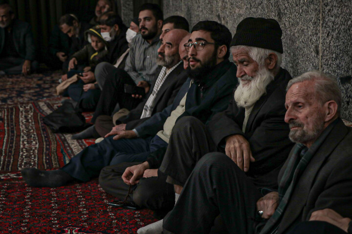 تصاویر/برگزاری آیین جشن میلاد حضرت زهرا (س) در مدرسه علمیه آیت‌الله آخوند (ره)