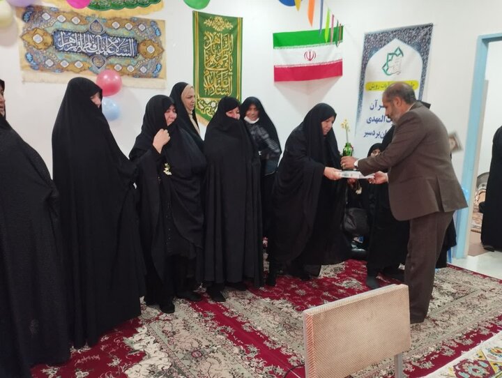 تصاویر/ جشن ولادت باسعادت حضرت فاطمه زهرا(س)در مدرسه علمیه فاطمیه بردسیر