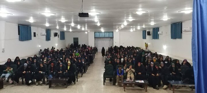 تصاویر/ جشن میلاد حضرت فاطمه زهرا(س) در مدرسه علمیه الزهرا شهداد