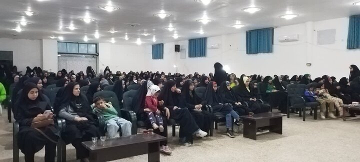 تصاویر/ جشن میلاد حضرت فاطمه زهرا(س) در مدرسه علمیه الزهرا شهداد