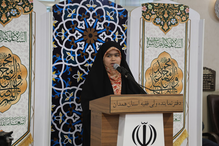 تصاویر / تقدیر امام جمعه همدان از خادمین خواهر ستاد نماز جمعه