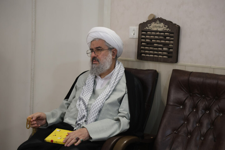 تصاویر / نشست هم اندیشی ائمه جمعه استان همدان با مدیرعامل شرکت گاز استان همدان