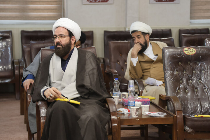 تصاویر / نشست هم اندیشی ائمه جمعه استان همدان با مدیرعامل شرکت گاز استان همدان