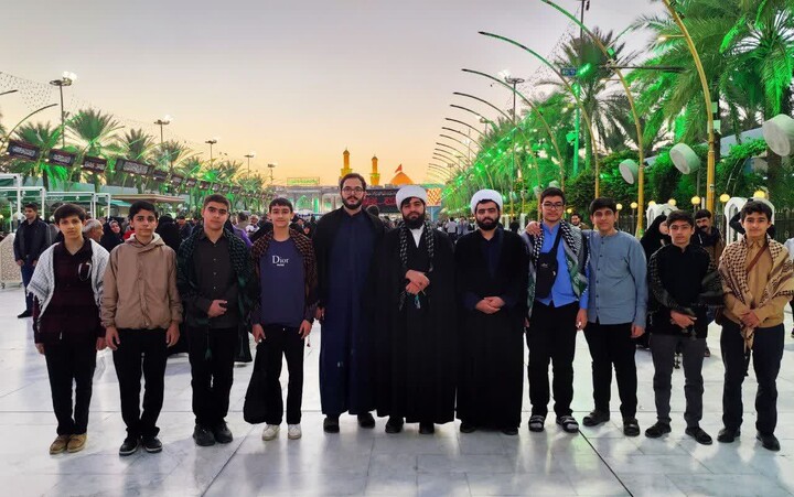 تصاویر / برگزاری کلاس درس طلاب مدرسه علمیه شیخ علیخان زنگنه تویسرکان در بین الحرمین