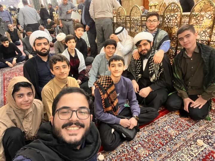 تصاویر / برگزاری کلاس درس طلاب مدرسه علمیه شیخ علیخان زنگنه تویسرکان در بین الحرمین