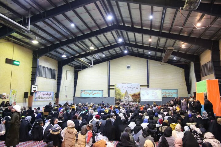 تصاویر / مراسم جشن بزرگ ولادت حضرت زهرا سلام الله علیها و روز مادر در اسدآباد