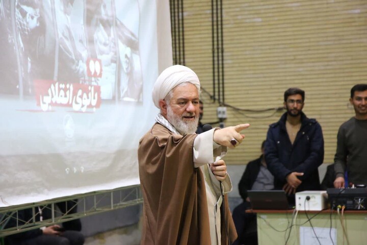 تصاویر / مراسم جشن بزرگ ولادت حضرت زهرا سلام الله علیها و روز مادر در اسدآباد