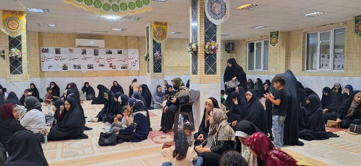 تصاویر/مراسم میلاد حضرت زهرا (س) و گرامیداشت مقام روز زن در مدرسه علمیه فاطمه الزهرا (س) کنگان