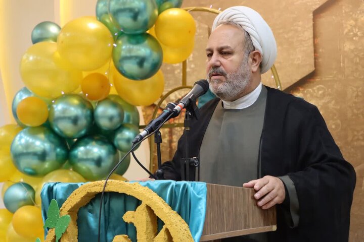 تصاویر/  جشن ولادت حضرت زهرا سلام الله علیها و هفته گرامیداشت مقام زن و روز مادر  در نوشین شهر