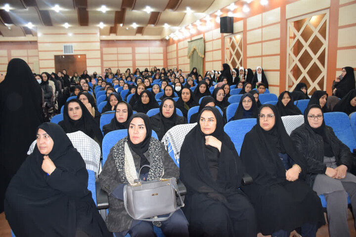 تصاویر/ یادواره زنان شهیده شهرستان میاندوآب