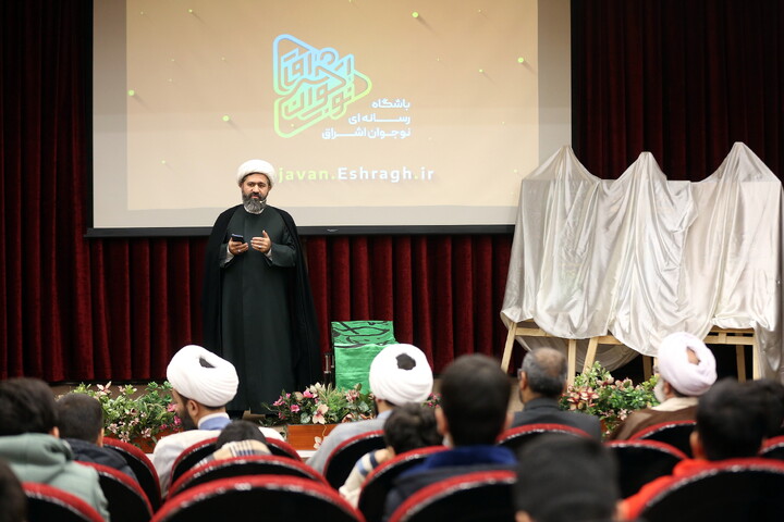 تصاویر/ افتتاحیه باشگاه رسانه‌ای نوجوان «اشراق»