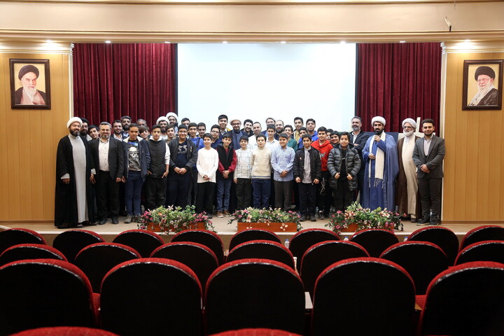 تصاویر/ افتتاحیه باشگاه رسانه‌ای نوجوان «اشراق»