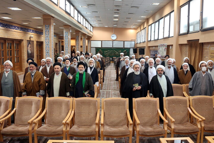 تصاویر/ همایش تجلیل از پیشکسوتان طلاب و روحانیون استان قم