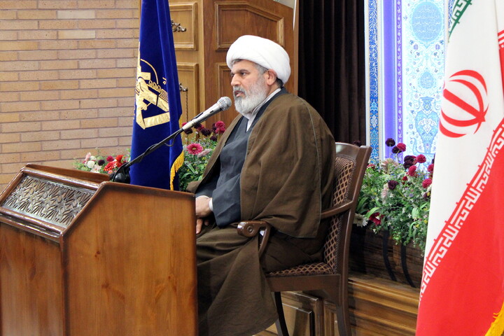 تصاویر/ همایش تجلیل از پیشکسوتان طلاب و روحانیون استان قم