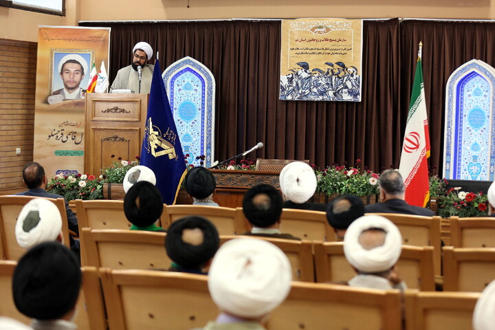 تصاویر/ همایش تجلیل از پیشکسوتان طلاب و روحانیون استان قم