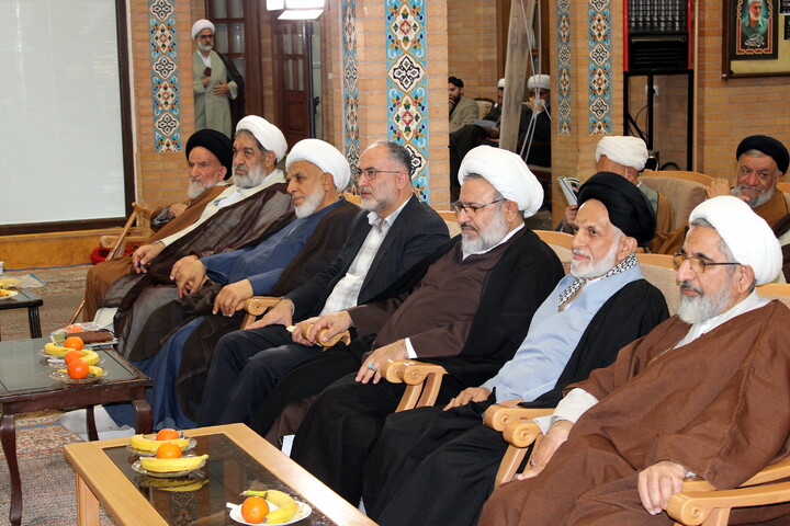 تصاویر/ همایش تجلیل از پیشکسوتان طلاب و روحانیون استان قم