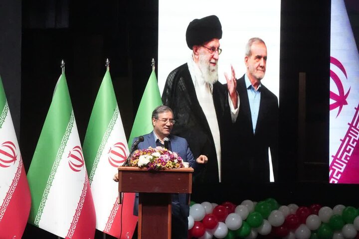 تصاویر/ آیین تجلیل از بانوان تأثیرگذار آذربایجان‌غربی