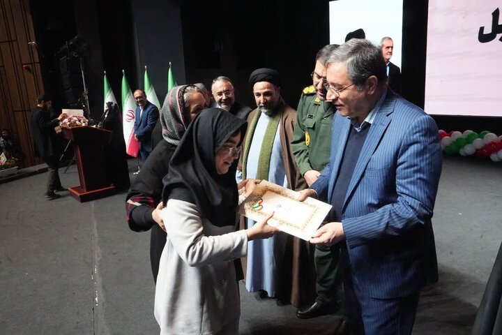 تصاویر/ آیین تجلیل از بانوان تأثیرگذار آذربایجان‌غربی