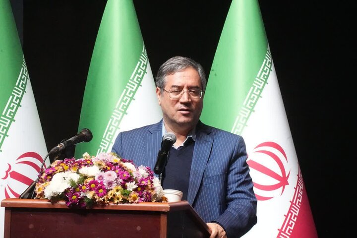 تصاویر/ آیین تجلیل از بانوان تأثیرگذار آذربایجان‌غربی