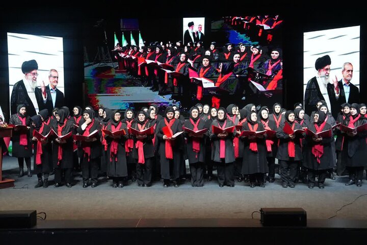 تصاویر/ آیین تجلیل از بانوان تأثیرگذار آذربایجان‌غربی