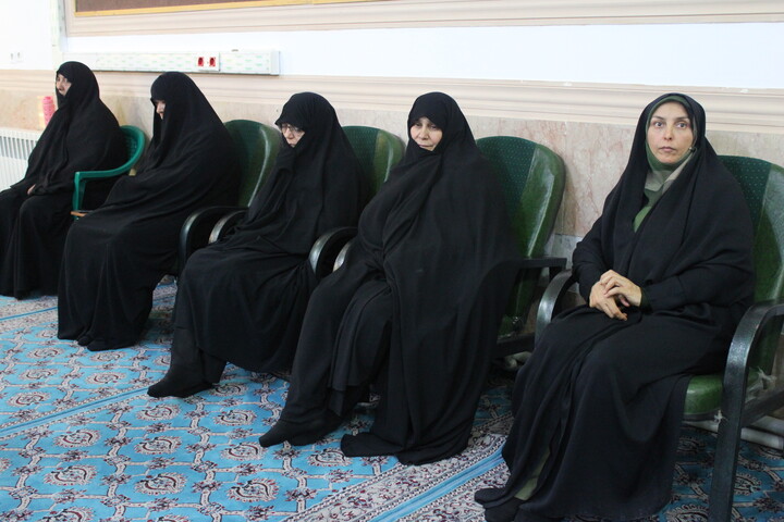 تصاویر/ جشن ولادت حضرت فاطمه زهرا(س)در مدرسه علمیه حضرت زینب(س) کرمان