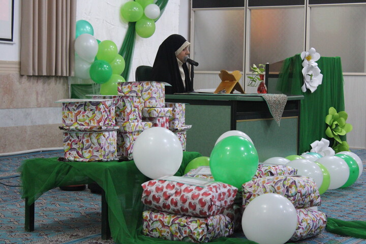 تصاویر/ جشن ولادت حضرت فاطمه زهرا(س)در مدرسه علمیه حضرت زینب(س) کرمان