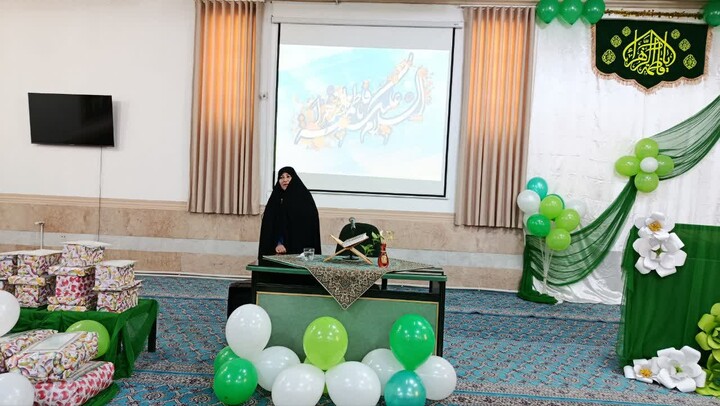 تصاویر/ جشن ولادت حضرت فاطمه زهرا(س)در مدرسه علمیه حضرت زینب(س) کرمان
