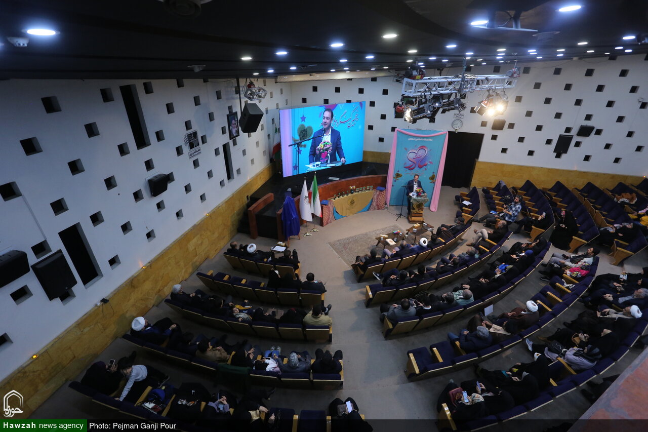 اختتامیه پنجمین کنگره ملی «شعر حضرت مادر» امشب برگزار شد+عکس