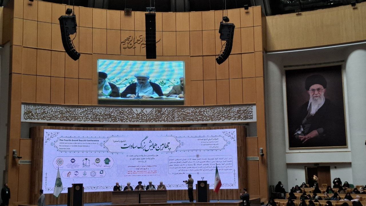 ایران امروز الگوی وحدت جهان اسلام است