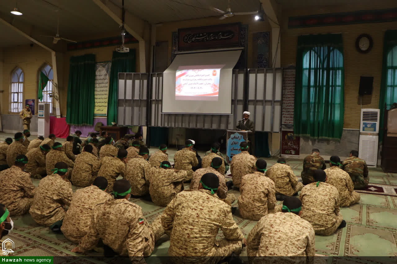 مادر نخستین معلم عشق و ایمان است