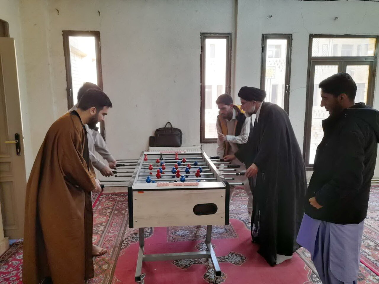 تصاویر/ افتتاح سالن ورزشی مدرسه علمیه آیت‌الله یثربی(ره) کاشان