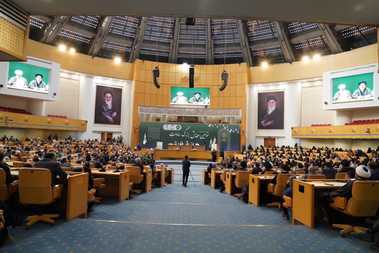 تبیین نقش تاریخی و رسالت جهانی ذریه پیامبر(ص) و تأکید بر وحدت امت اسلامی