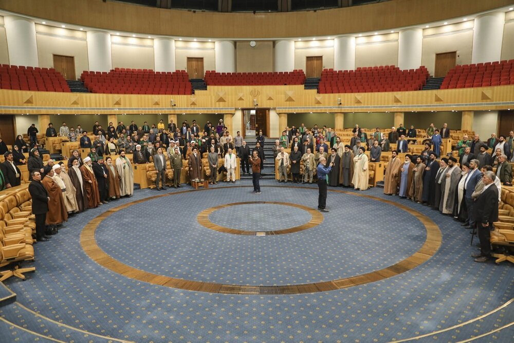 رونمایی از کتاب «غزه» و تجلیل از چهره‌های شاخص سادات