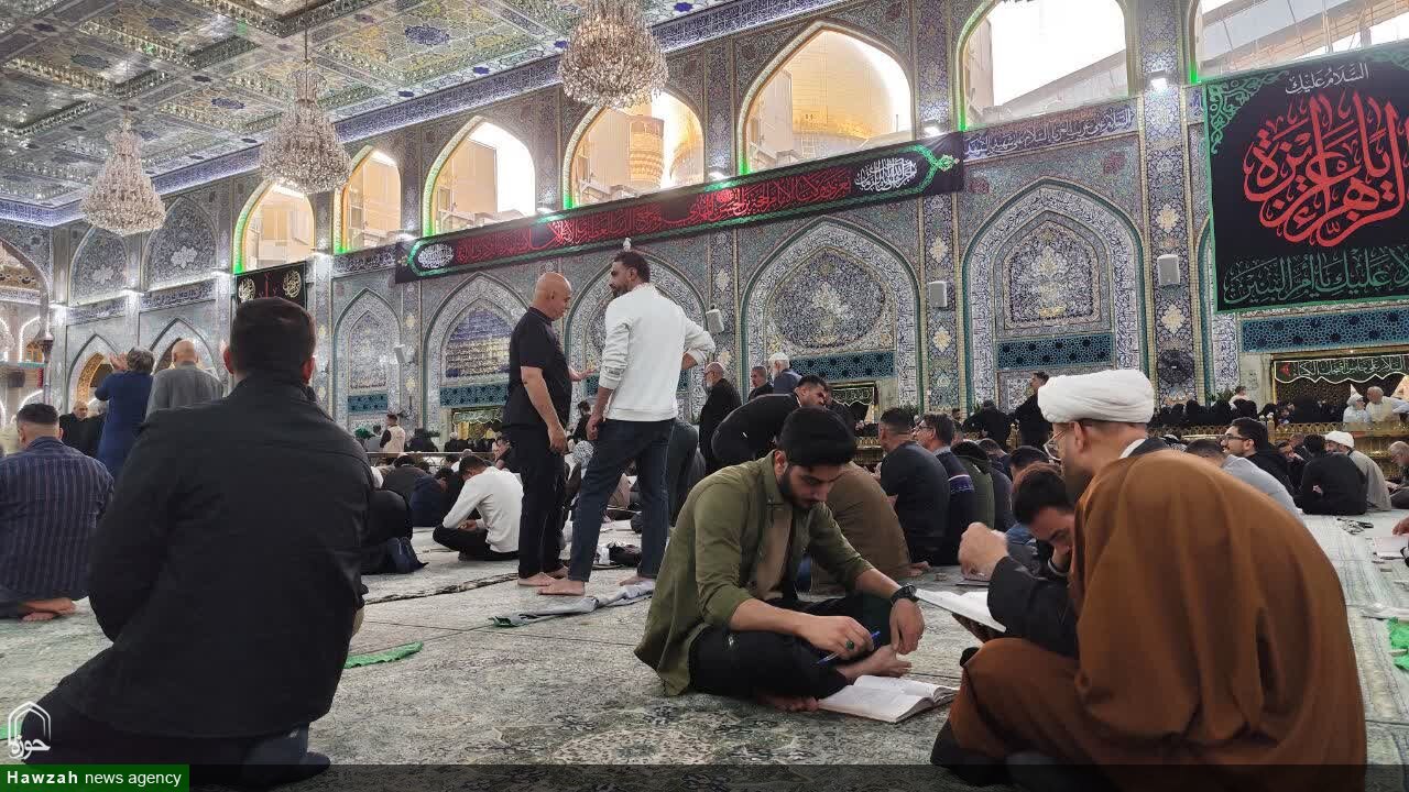 تصاویر / برگزاری کلاس درس طلاب مدرسه علمیه شیخ علیخان زنگنه تویسرکان در بین الحرمین