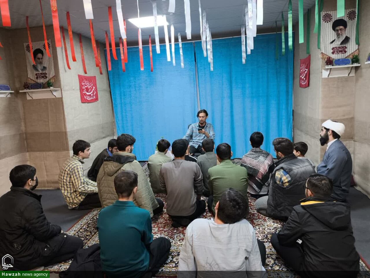 مراسم جشن ولادت حضرت زهرا سلام الله علیها، با سخنرانی حجت الاسلام و المسلمین خلیلی و همراه با مدیحه سرایی کربلایی علی علیقارداشی