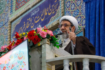 ایران با همکاری کشورهای شرق جهان، به قدرتی بزرگ در مقابل استکبار تبدیل شده است