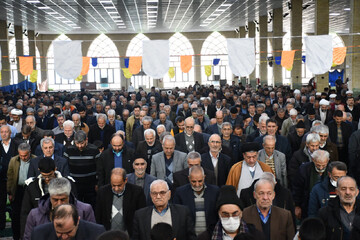 تصاویر/ اقامه نماز جمعه خوی