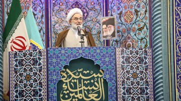 حجاب فاطمی سپر فرهنگی جامعه و خانواده شهدا ستون‌های عزت ایران‌ هستند