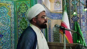 در شب یلدا شادی و محبت خود را با دیگران تقسیم کنیم