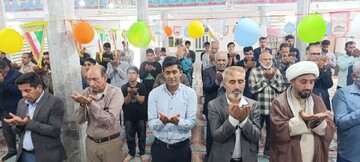 تصاویر/ اقامه نماز جمعه شهر نودژ