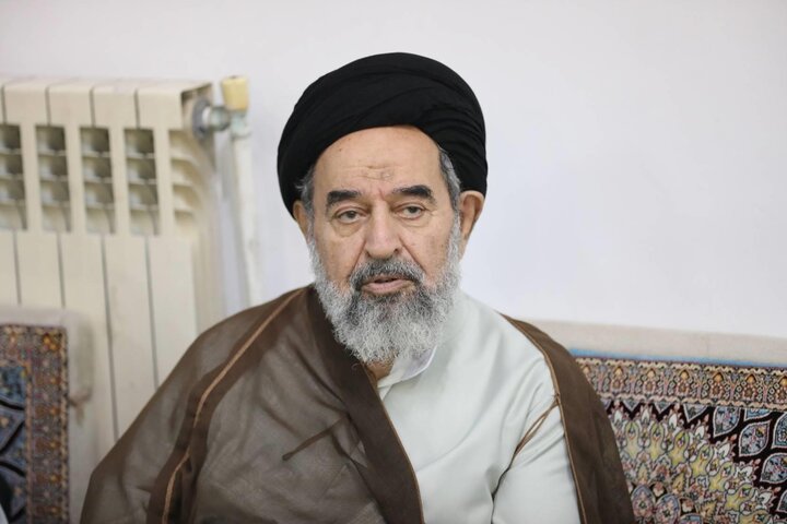 مراسم عمامه گذاری طلاب مدرسه علمیه خاتم الانبیاء بابل