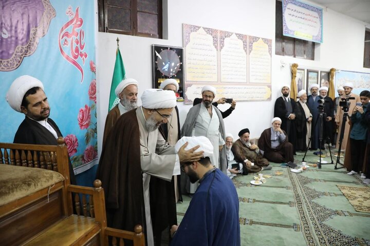 مراسم عمامه گذاری طلاب مدرسه علمیه خاتم الانبیاء بابل