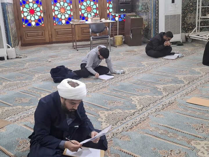 تصاویر/ آزمون‌های استعدادهای برتر حوزوی در کاشان