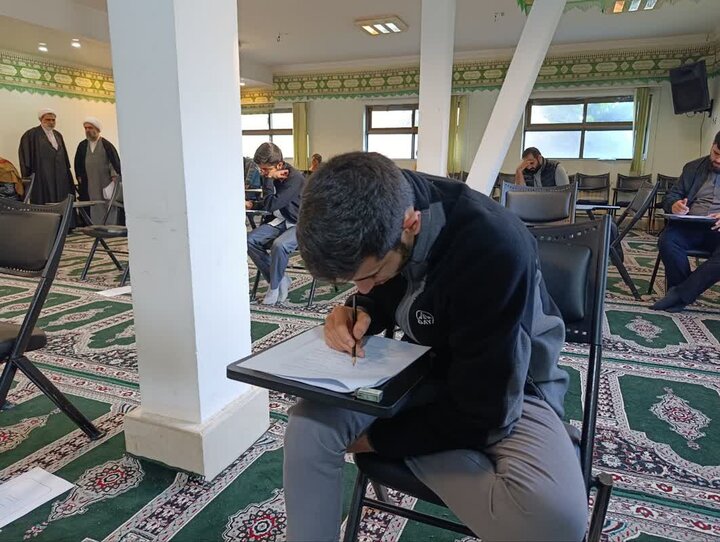 آزمون سیزدهمین دوره شناسایی استعدادهای برتر مدارس علمیه مازندران