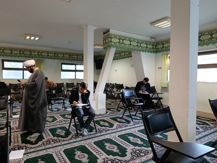 آزمون سیزدهمین دوره شناسایی استعدادهای برتر مدارس علمیه مازندران