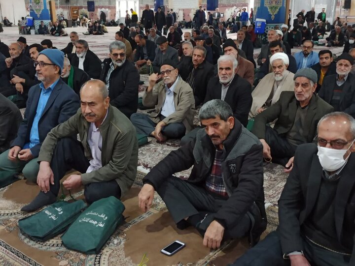 تصاویر/ نمازعبادی سیاسی جمعه کاشان