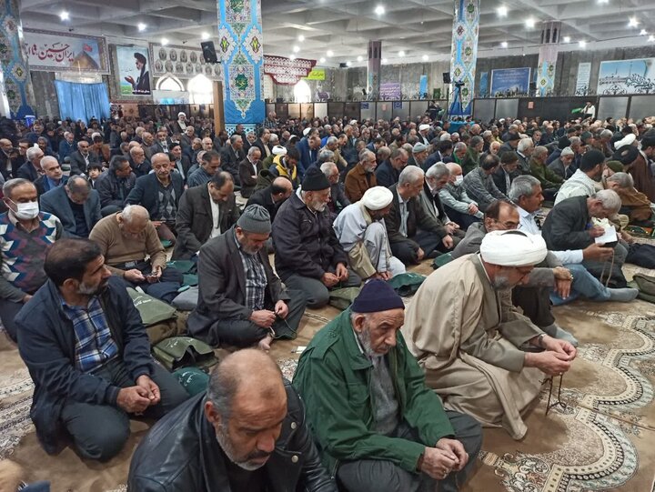 تصاویر/ نمازعبادی سیاسی جمعه کاشان