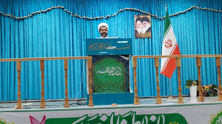 نمازجمعه شهر جم به روایت تصویر