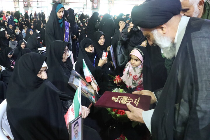 اجتماع بزرگ مادران و دختران فاطمی اهواز