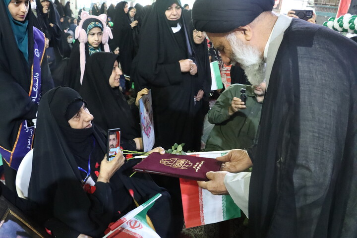 اجتماع بزرگ مادران و دختران فاطمی اهواز